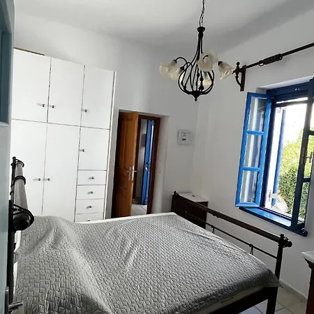 Camaraki Capitano House , Chora Lägenhet *
